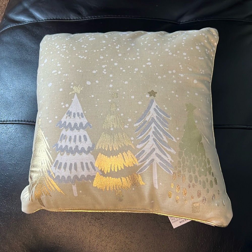 Christmas throw pillow